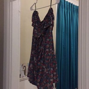 Cute strapless, floral Forever 21 dress
